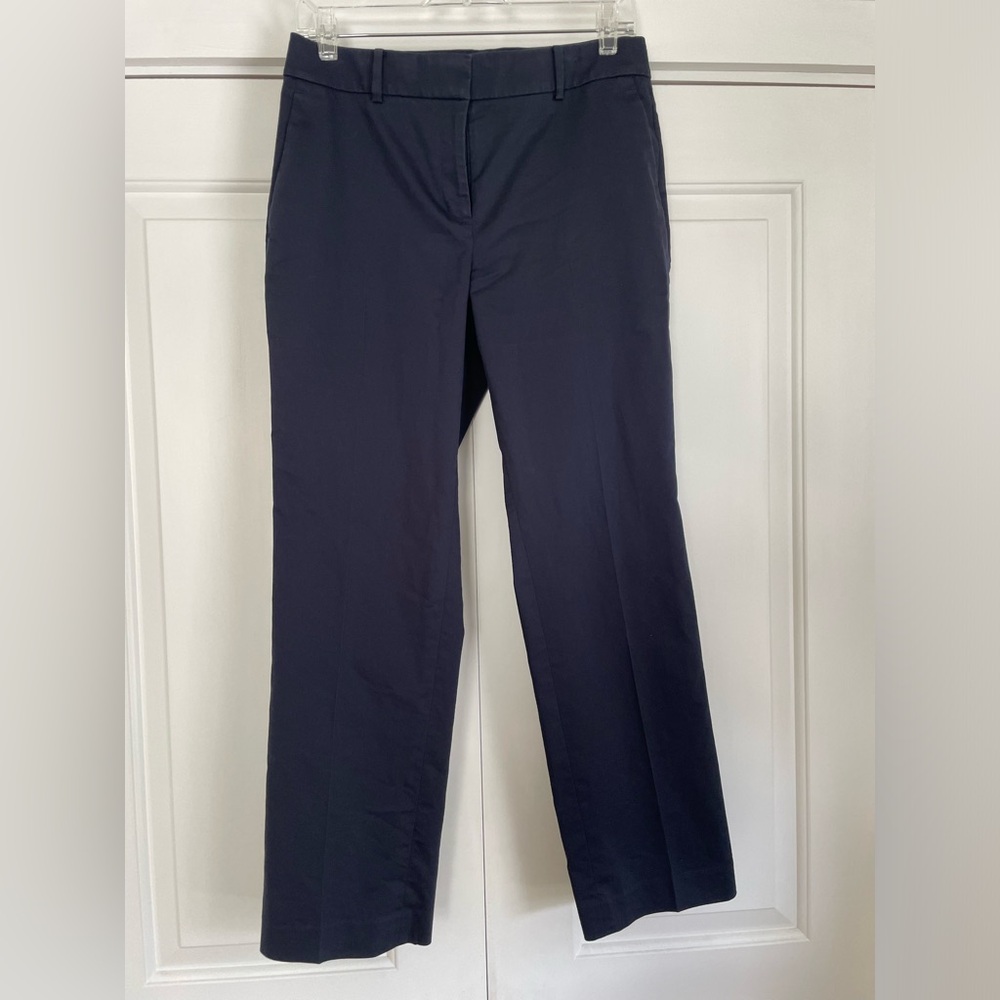 Ann Taylor dark blue dress pants Size 6 petite. Business casual classic